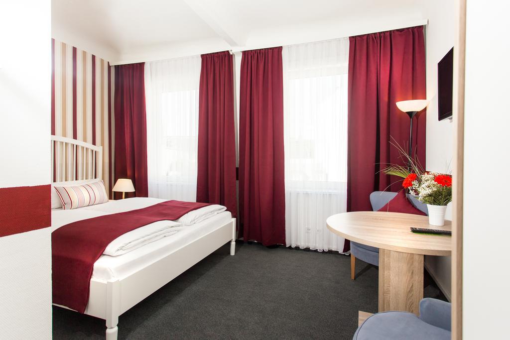 המבורג Hotel Condor מראה חיצוני תמונה