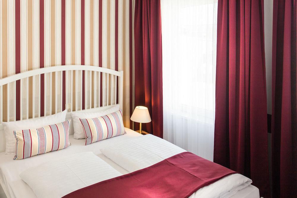 המבורג Hotel Condor מראה חיצוני תמונה