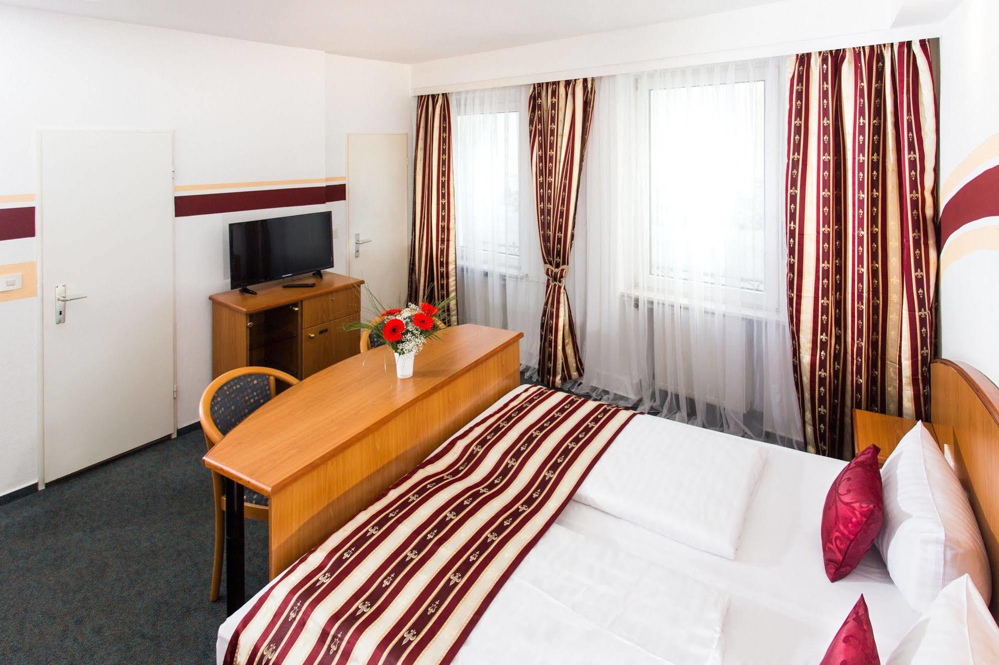 המבורג Hotel Condor מראה חיצוני תמונה