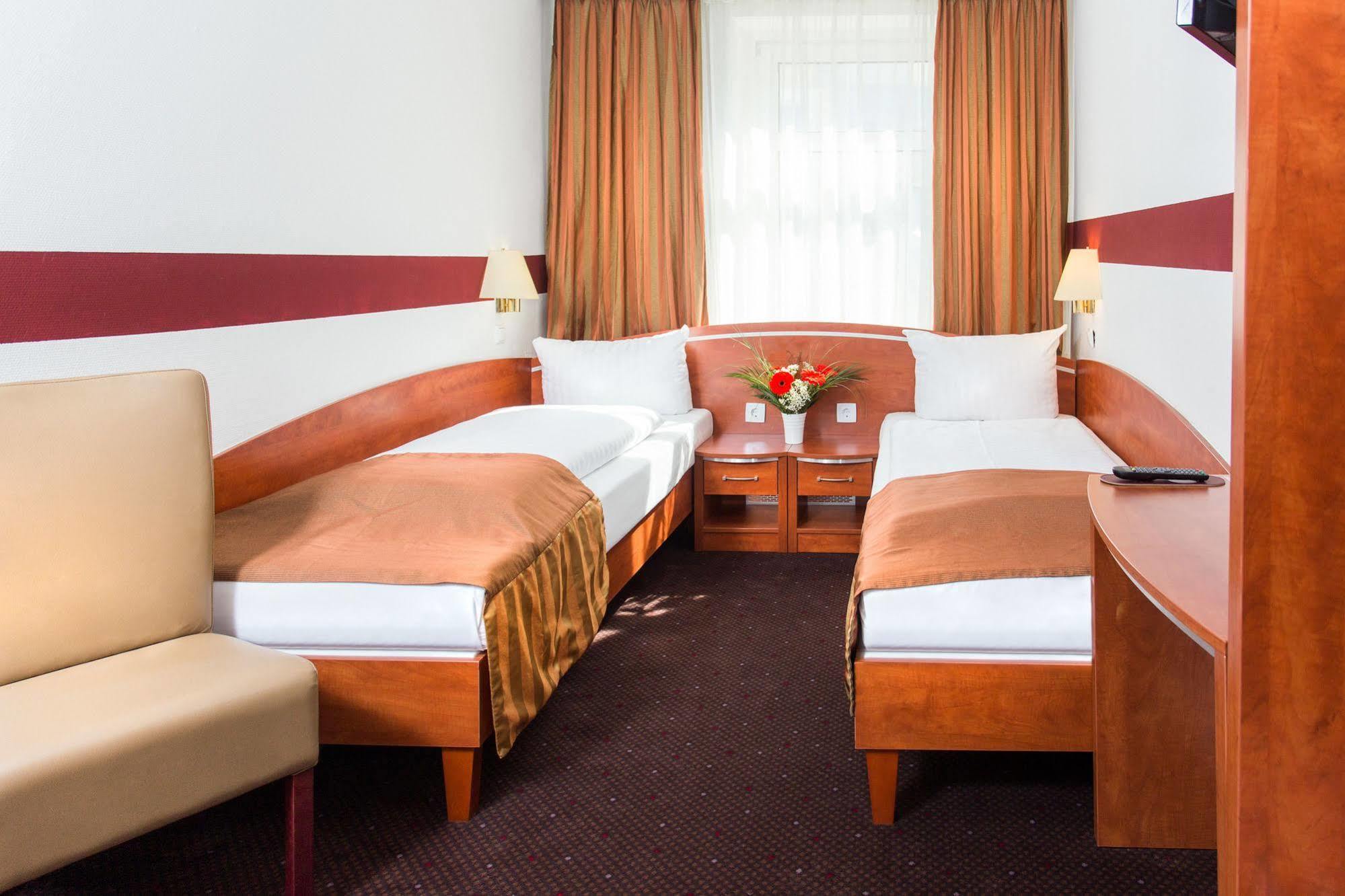 המבורג Hotel Condor מראה חיצוני תמונה
