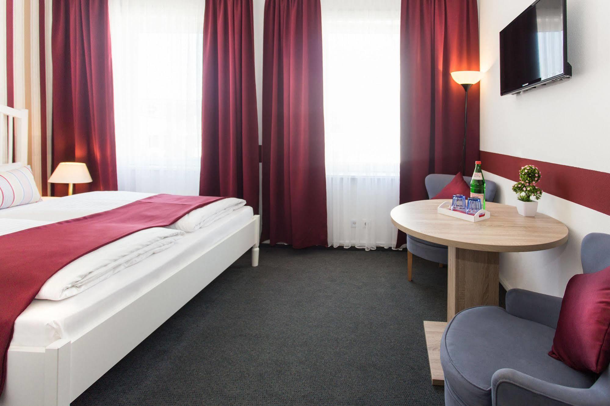 המבורג Hotel Condor מראה חיצוני תמונה